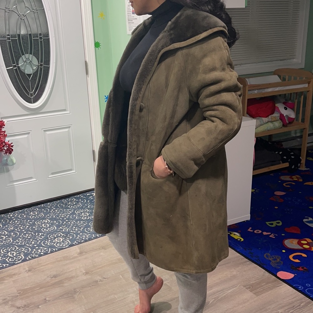 Maximilian - Picture 9 of 11